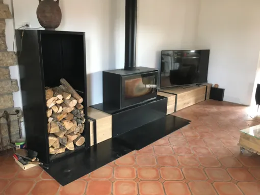 Création de meubles design en chêne massif et acier à Moissac – Alfer Einstein (Lavit)