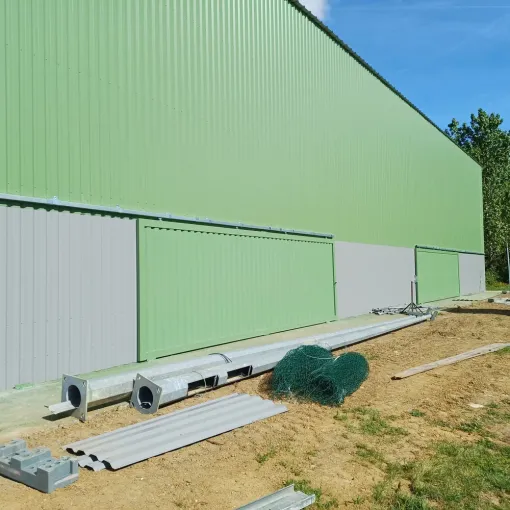 Fabrication et installation de portails coulissants métalliques sur mesure à Lectoure dans le Gers, Lavit, Alfer Einstein