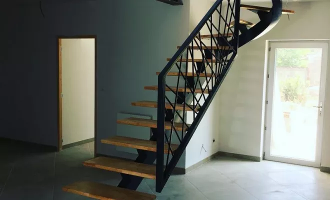 Pose de menuiserie, Lavit, Alfer Einstein